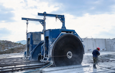Lưỡi cưa kim cương đường kính 1800mm được sử dụng trong những trường hợp nào?